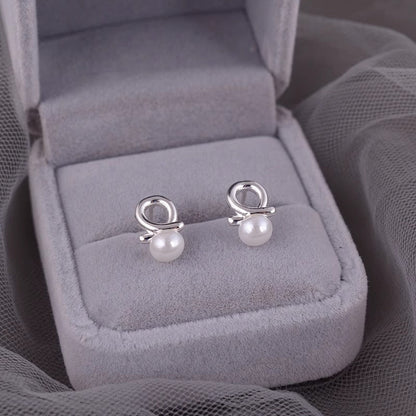 Stunning Pearl Earring for Daily Wear