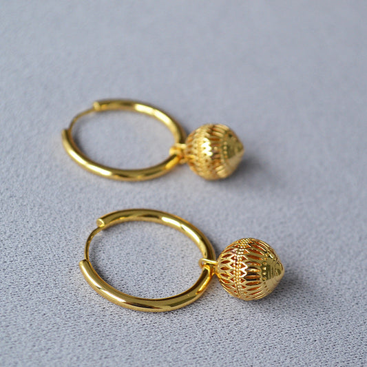 Stunning Gold Earring for Daily Wear