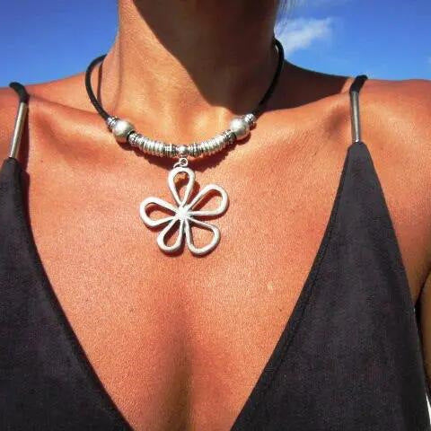 Charming Necklace for Any Occasion