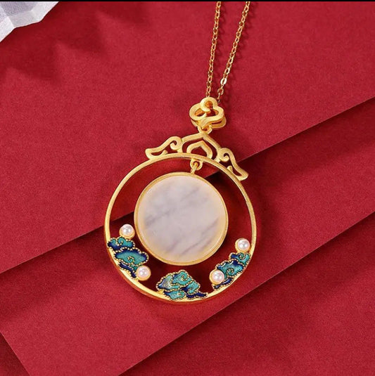 Romantic Necklace for Special Moments