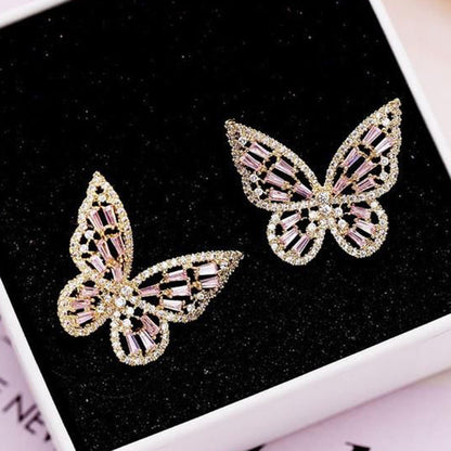 Elegant Silver Earring for Every Occasion