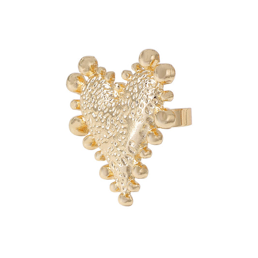 Charming Piece for Any Occasion