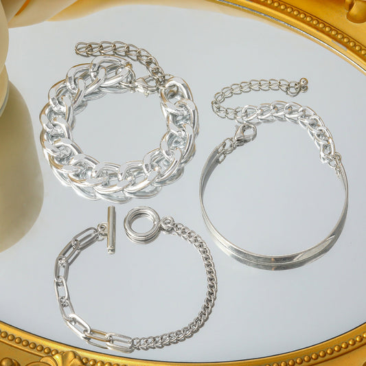Beautiful Set with Unique Style