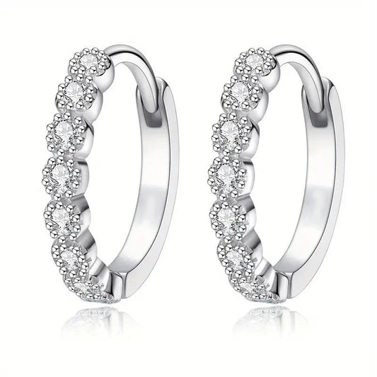 Charming Earring for Any Occasion