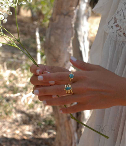 Beautiful Gold Ring with Unique Style