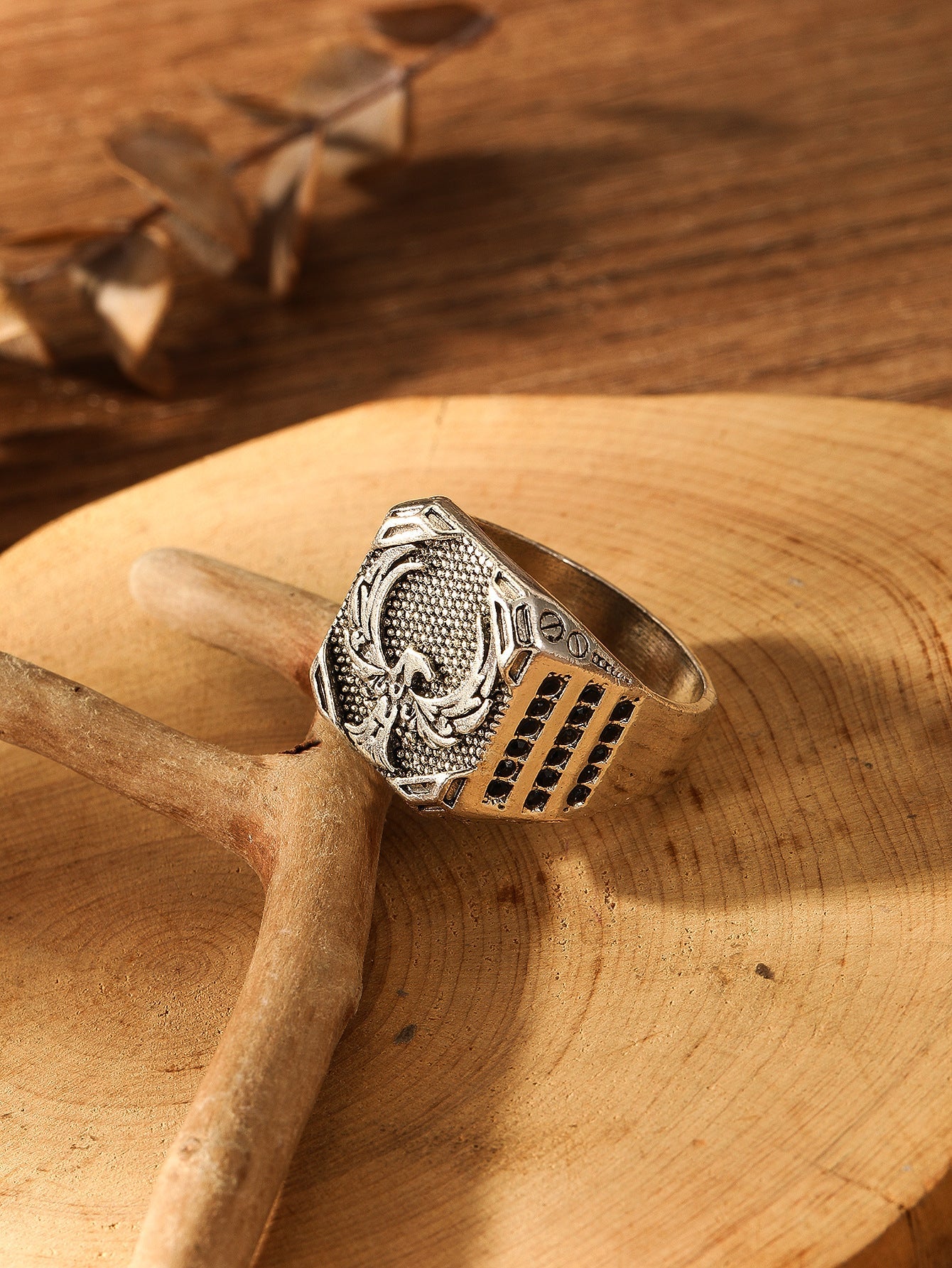 Beautiful Ring with Unique Style