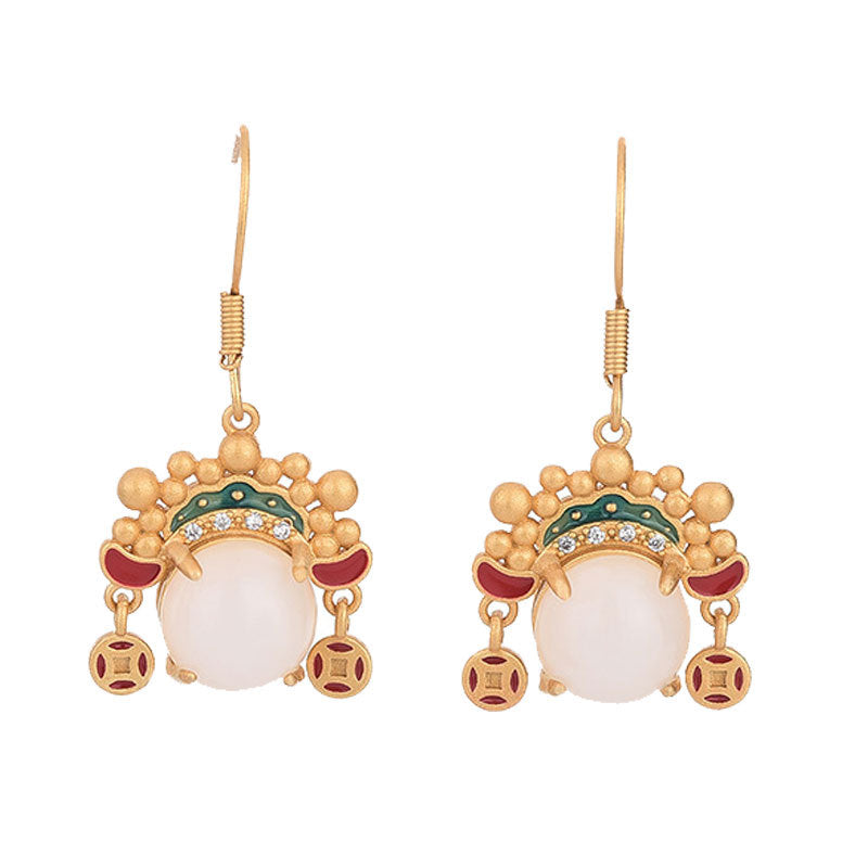 Charming Gold Earring for Any Occasion