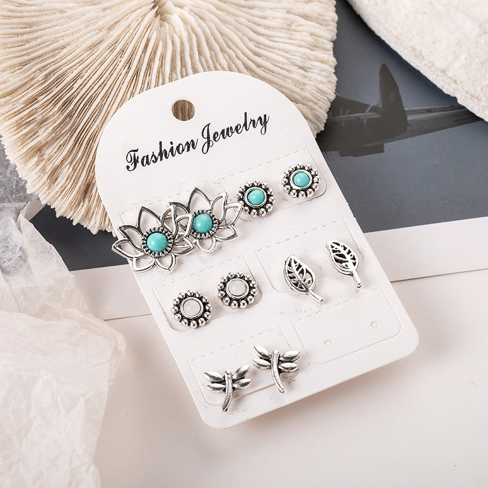 Beautiful Set with Unique Style