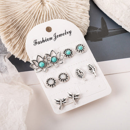 Beautiful Set with Unique Style