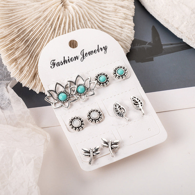 Beautiful Set with Unique Style
