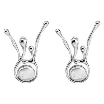 Classic Pearl Earring with Timeless Appeal