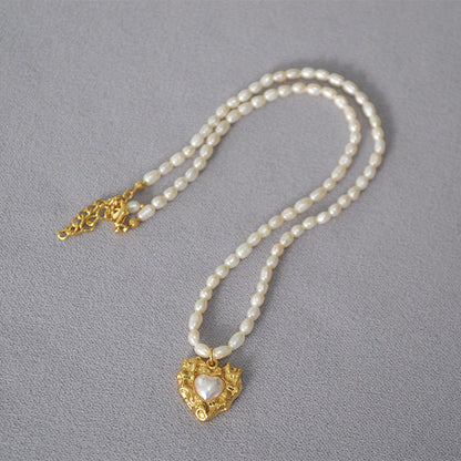 Charming Pearl Necklace for Any Occasion