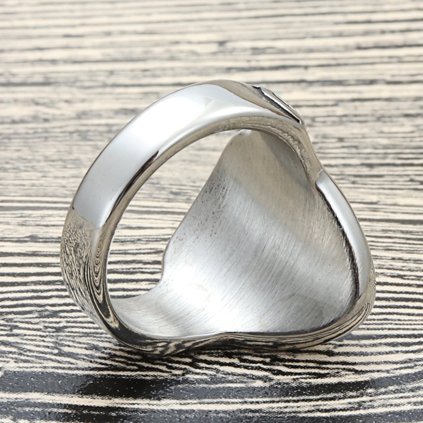 Elegant Ring for Every Occasion