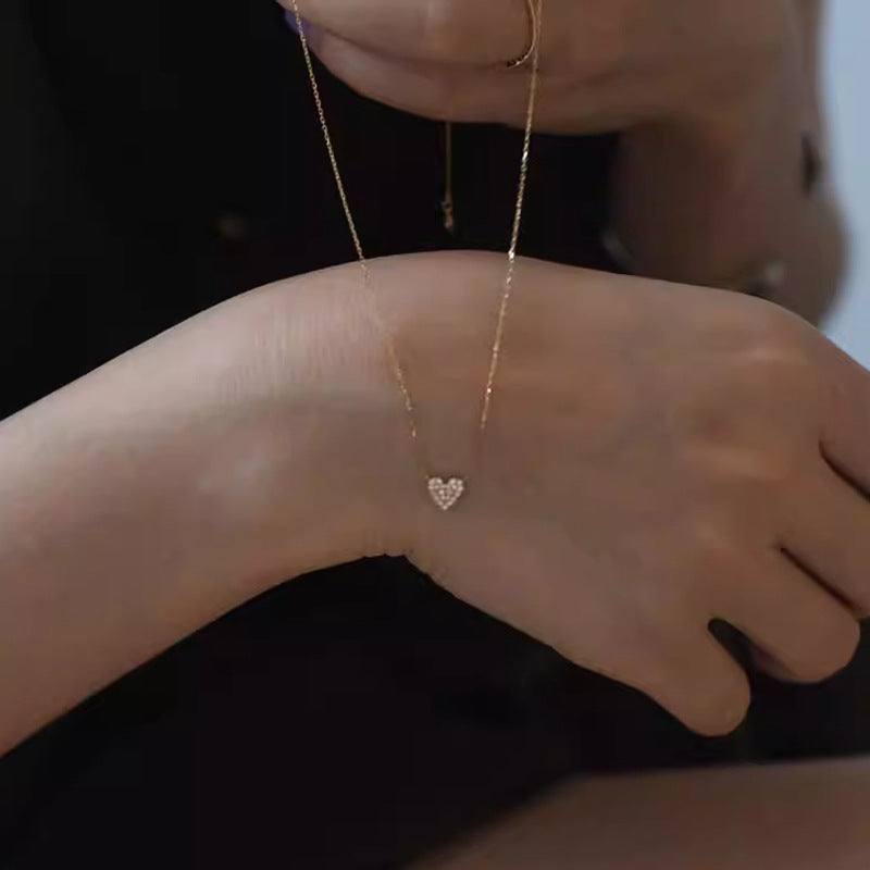 Stunning Necklace for Daily Wear