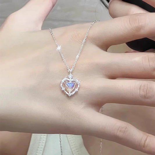 Stunning Necklace for Daily Wear