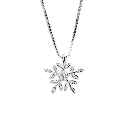 Classic Silver Necklace with Timeless Appeal