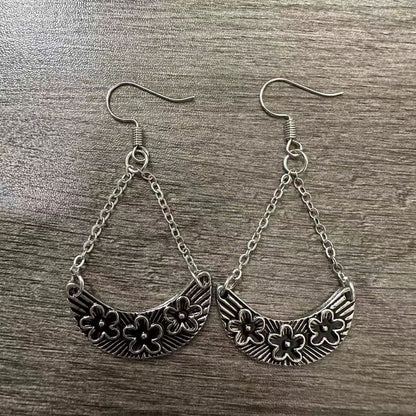 Romantic Earring for Special Moments