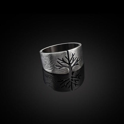 Charming Ring for Any Occasion