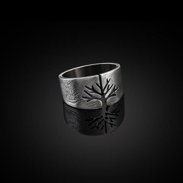 Charming Ring for Any Occasion