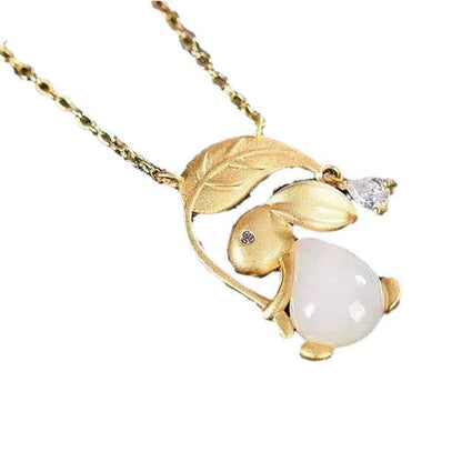 Beautiful Gold Set with Unique Style