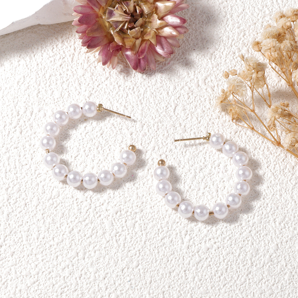 Classic Pearl Set with Timeless Appeal