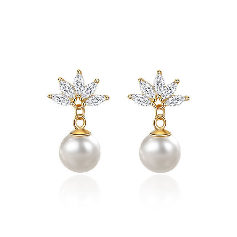 Delicate Artisan Pearl Earring