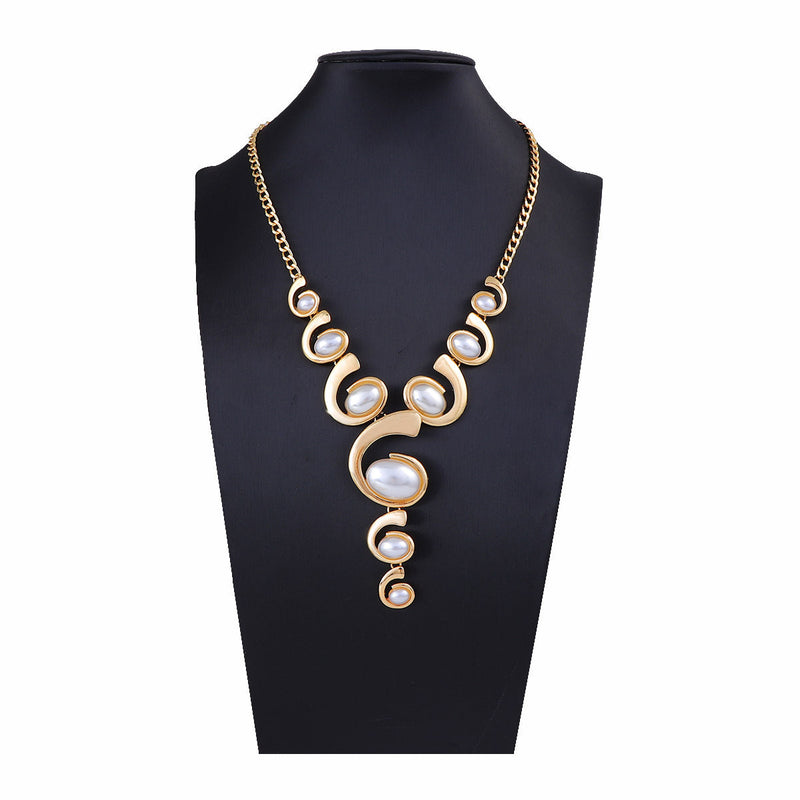 Vintage Handmade Pearl Necklace
