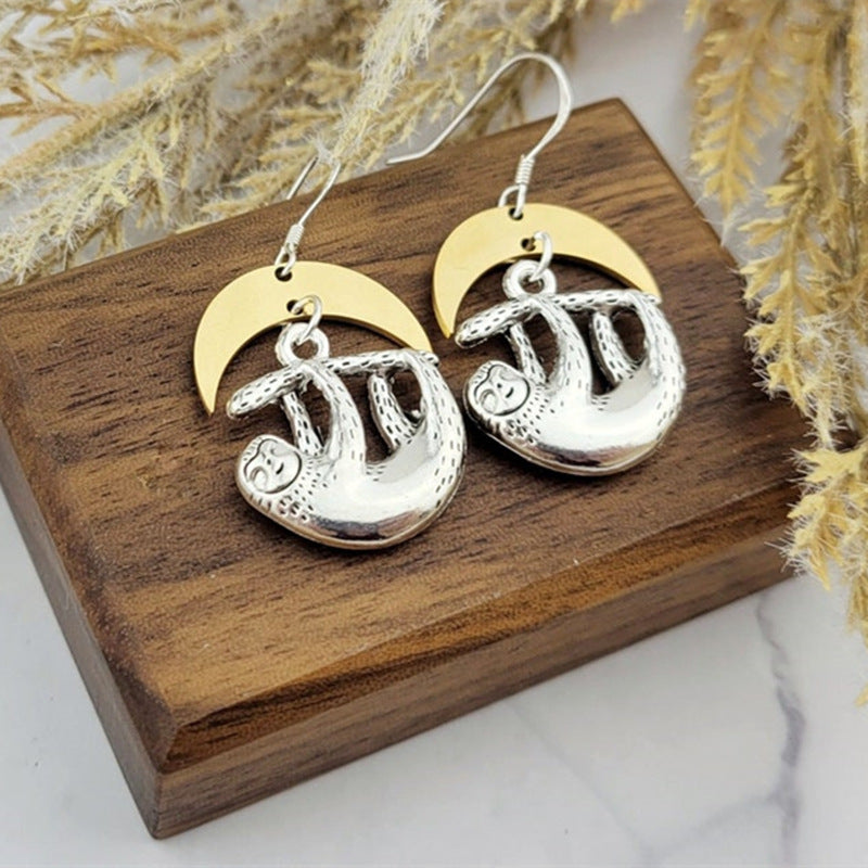Elegant Gold Earring for Every Occasion