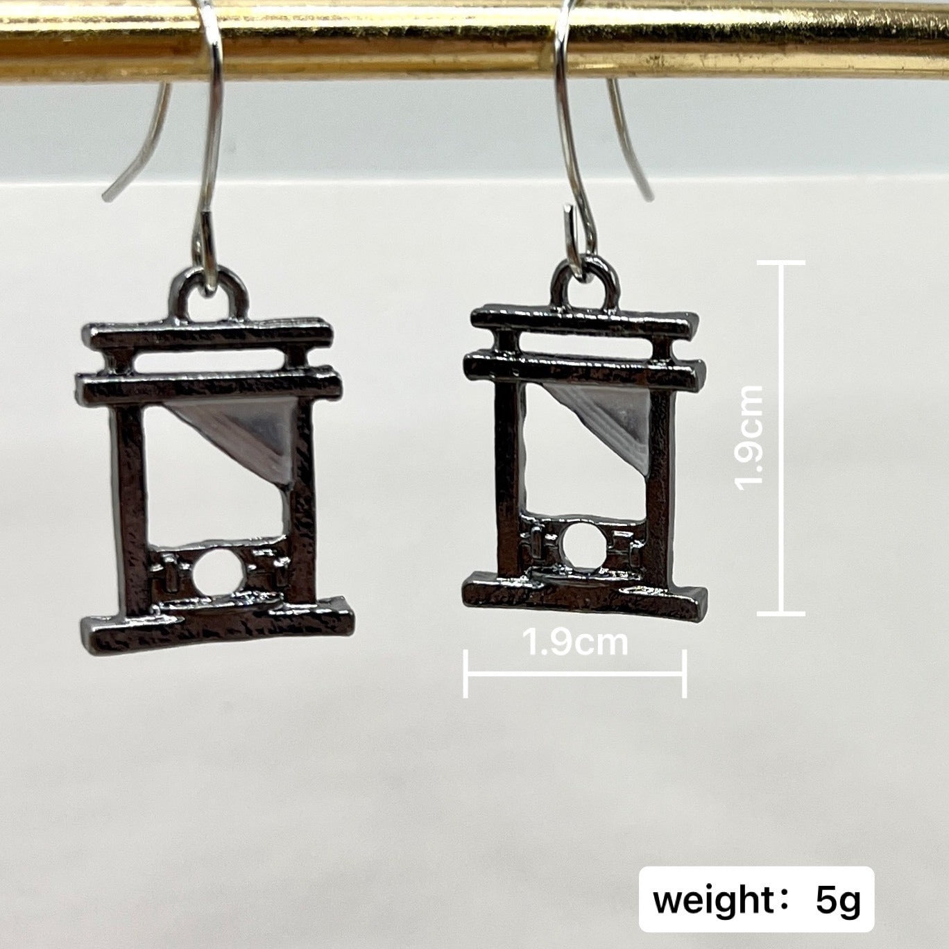 Vintage Handmade Earring