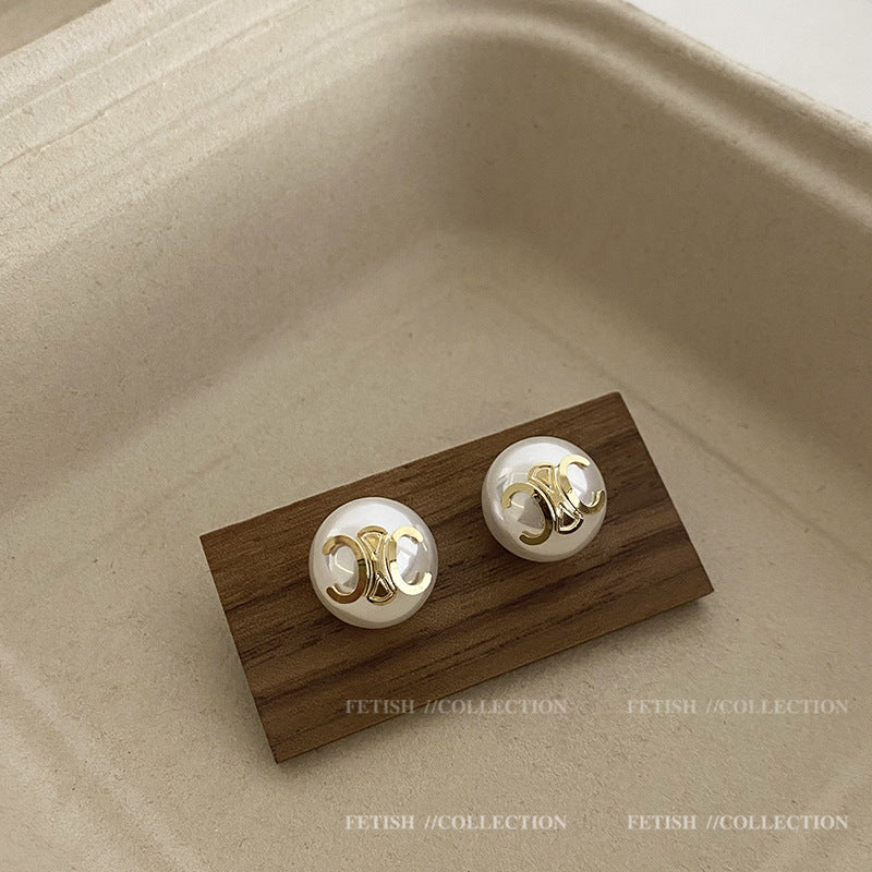 Elegant Pearl Earring for Every Occasion