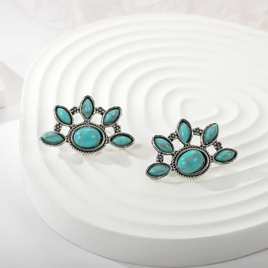 Elegant Earring for Every Occasion