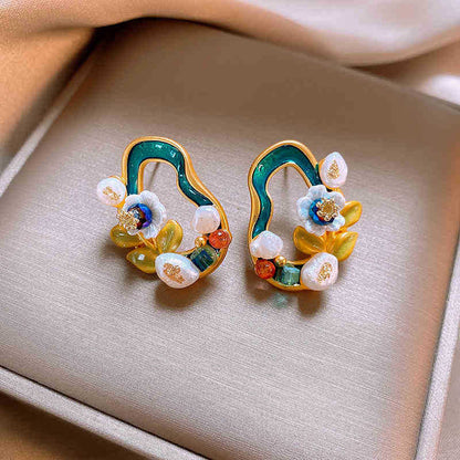 Stunning Pearl Earring for Daily Wear