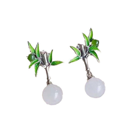 Beautiful Silver Earring with Unique Style