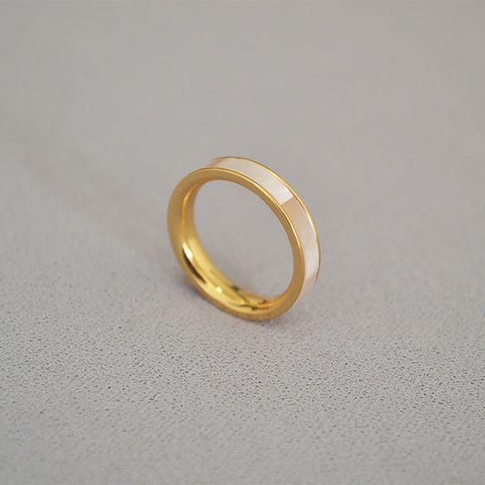 Romantic Gold Ring for Special Moments