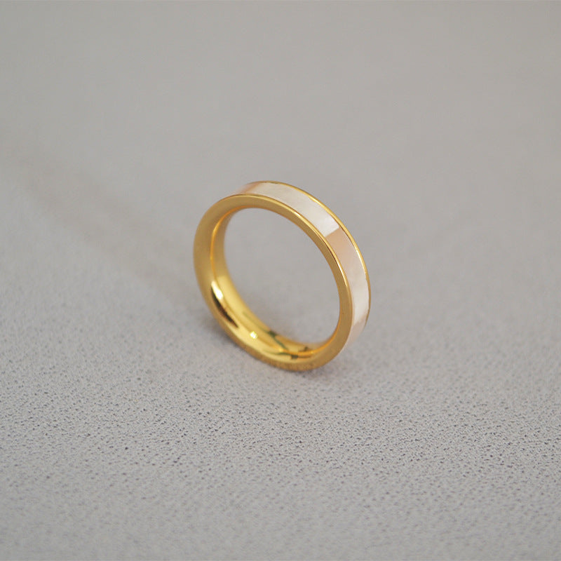 Romantic Gold Ring for Special Moments