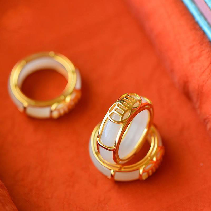 Stunning Gold Ring for Daily Wear
