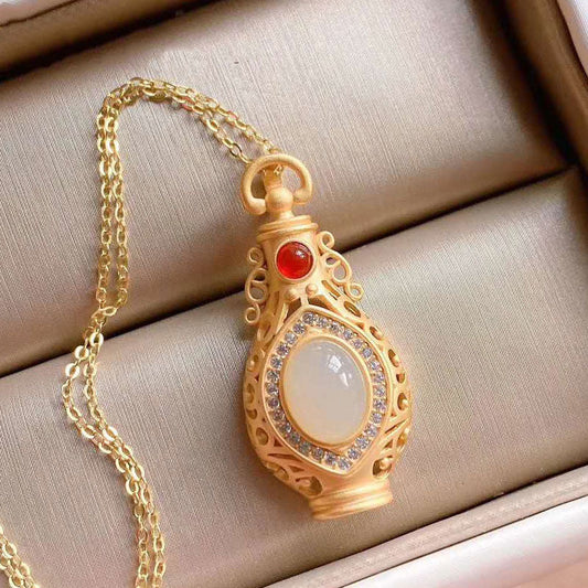 Stunning Necklace for Daily Wear