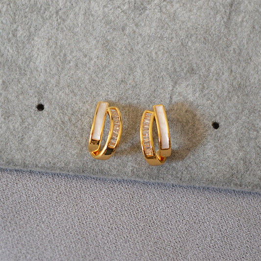 Stunning Silver Earring for Daily Wear