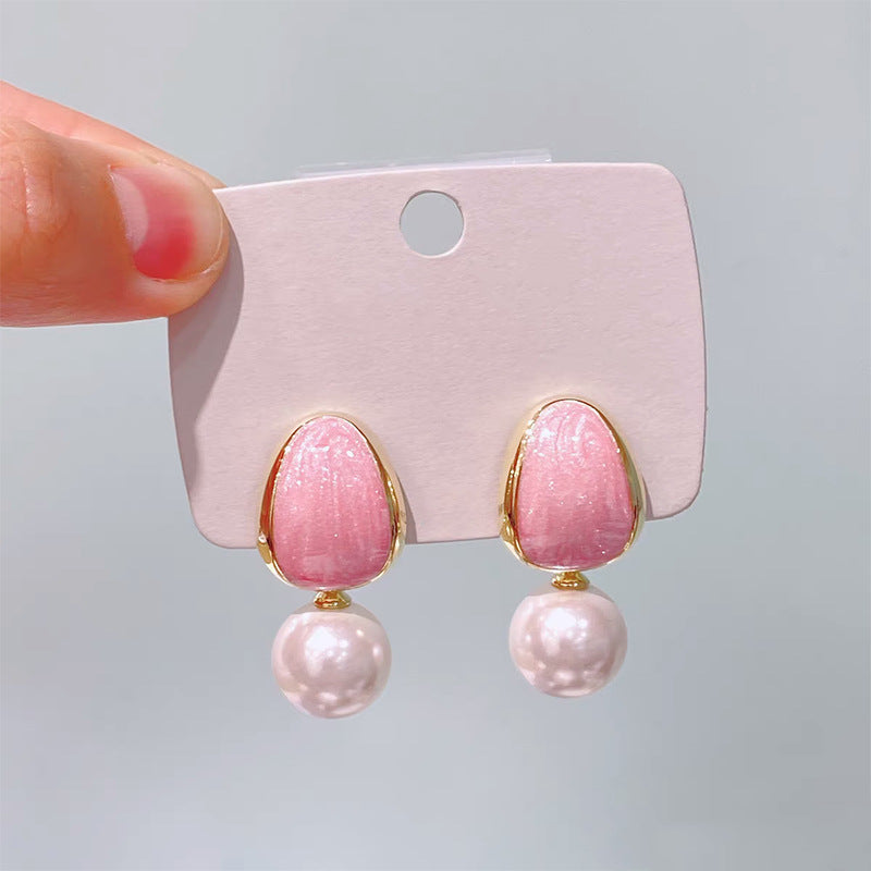 Delicate Artisan Pearl Earring