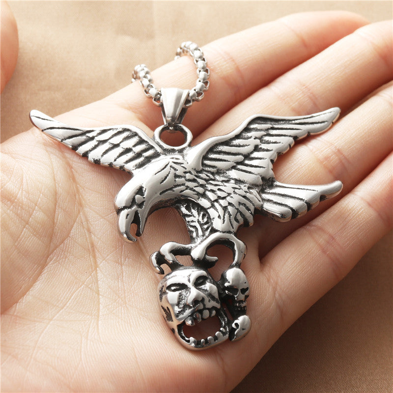 Charming Pendant for Any Occasion