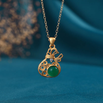 Beautiful Gold Necklace with Unique Style