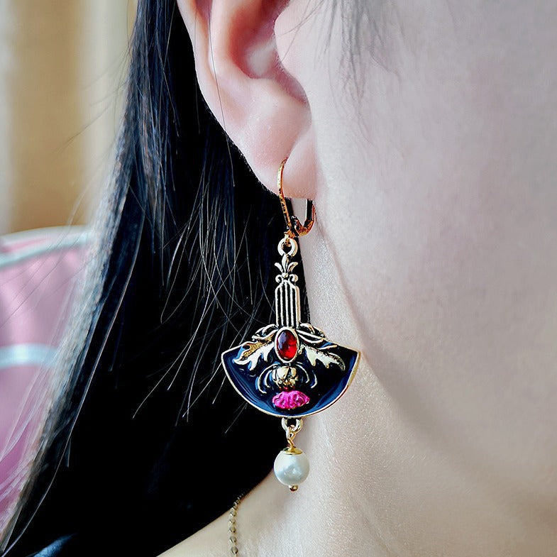 Vintage Handmade Pearl Earring
