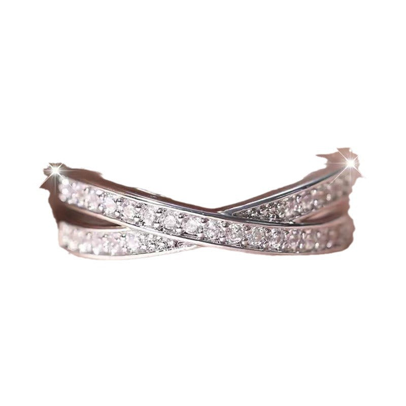 Classic Silver Ring with Timeless Appeal