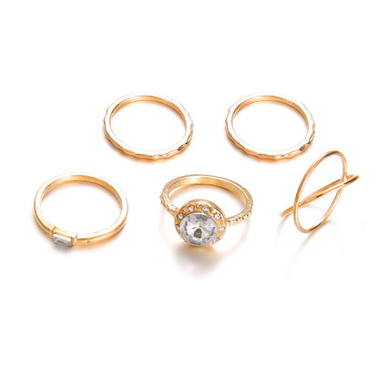 Beautiful Gold Set with Unique Style