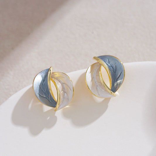 Delicate Artisan Pearl Earring