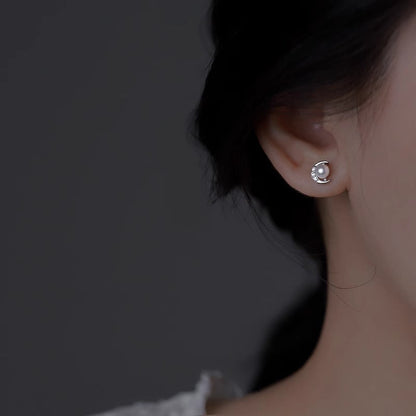Charming Pearl Earring for Any Occasion