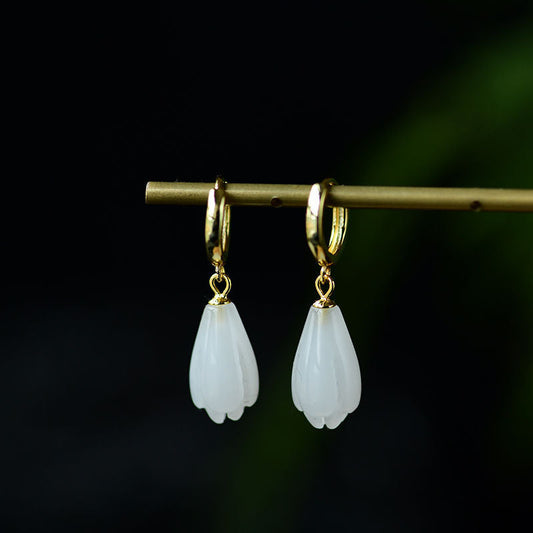 Elegant Gold Earring for Every Occasion