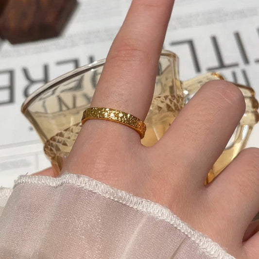 Romantic Gold Ring for Special Moments