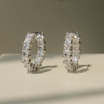 Beautiful Earring with Unique Style