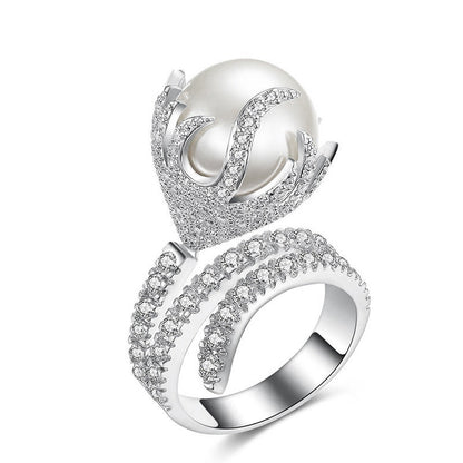 Classic Pearl Ring with Timeless Appeal